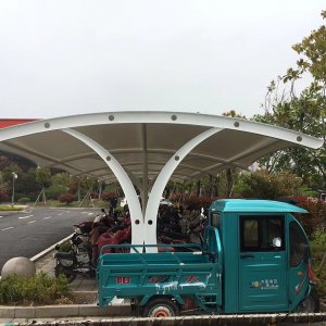 電動(dòng)車棚