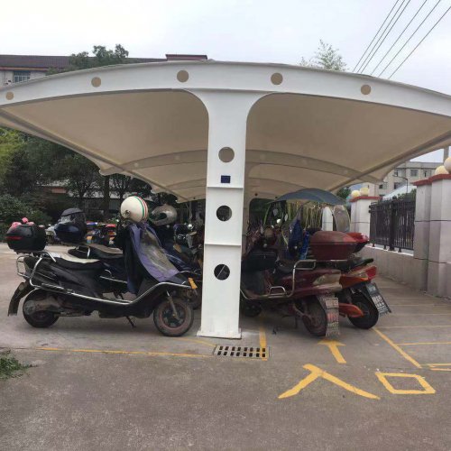 電動(dòng)車棚